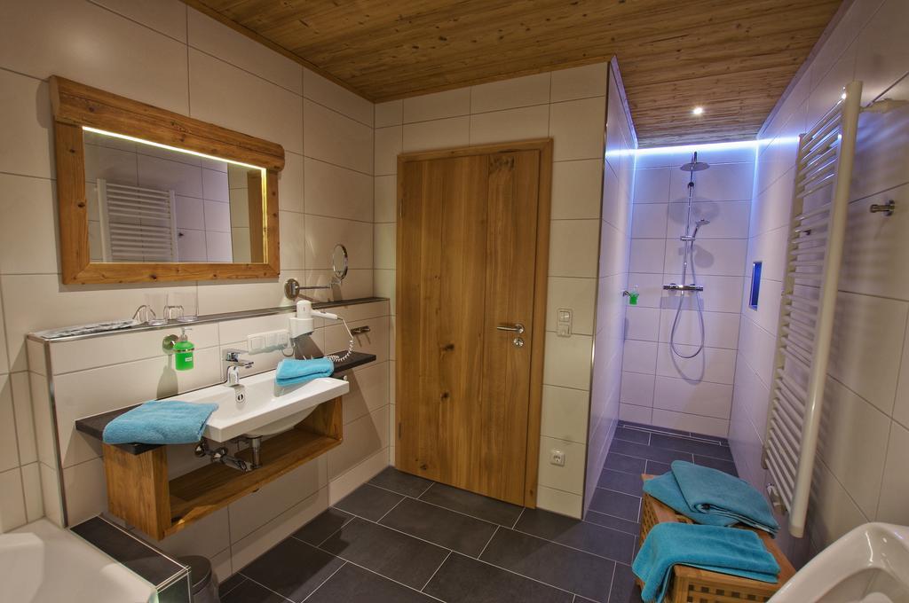 Holzhaus Lugerhof Apartment Roding Luaran gambar