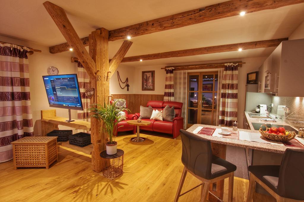 Holzhaus Lugerhof Apartment Roding Luaran gambar